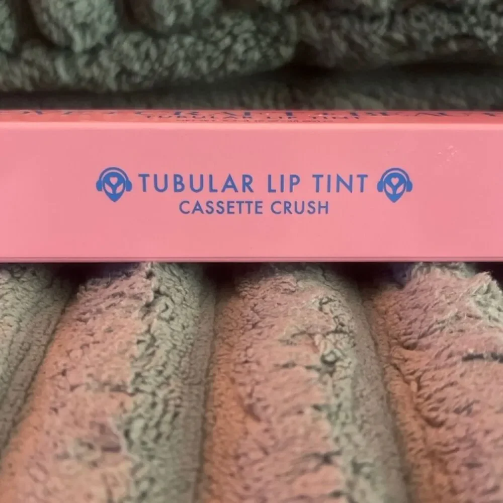 Lovecraft Beauty Tubular Lip Tint - BNIB - Cassette Crush